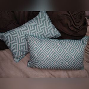 Set Turquoise Geometric Decorative Throw Pillow Pair - Home Accents 20x12